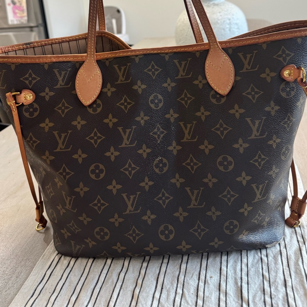 Louis Vuitton Dark Brown Monogram Tote (Authentic)